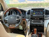 Toyota Land Cruiser VX-R 2013